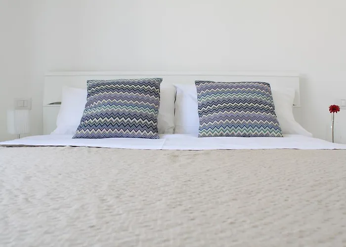 Апартаменты Meschihouse - Da Vinci 35