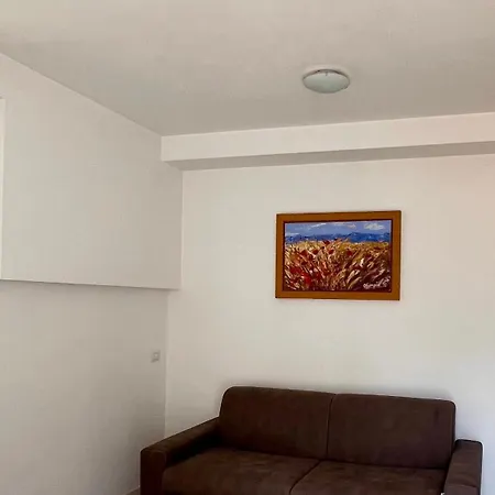 Meschihouse - Da Vinci 35 Apartamento *