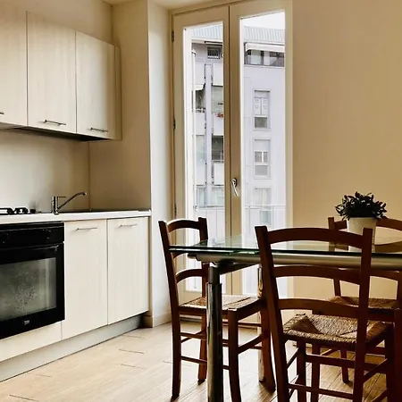 Apartman Meschihouse - Da Vinci 35 Lecco