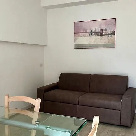 Meschihouse - Da Vinci 35 Lecco